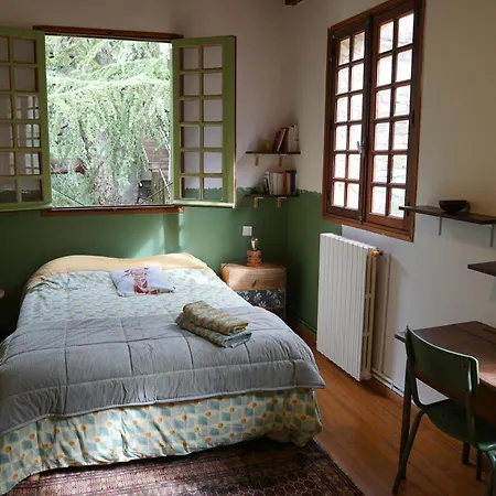 To A Book House In Corsica - D'hotes Bed & Breakfast