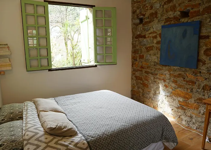To A Book House In Corsica - D'hotes B&B 올레타