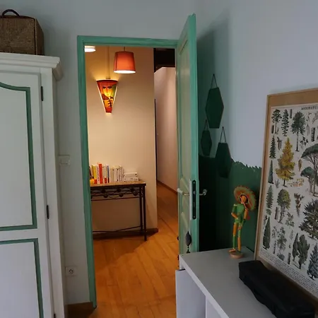 To A Book House In Corsica - D'hotes اوليتا