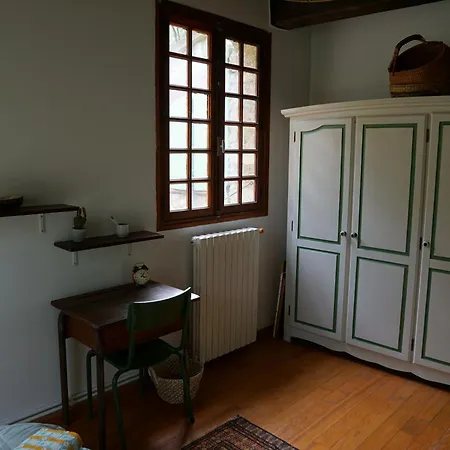 To A Book House In Corsica - D'hotes Bed and Breakfast