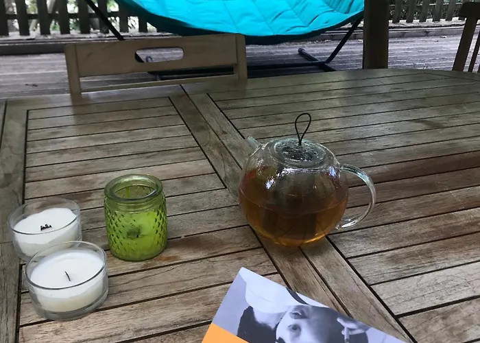 ベッド・アンド・ブレックファスト To A Book House In Corsica - D'hotes